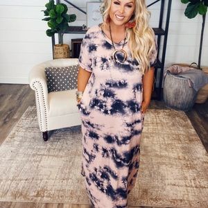 Bombom maxi dress with side slits size L/XL